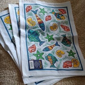 NWT 100% Cotton 4 place placemats